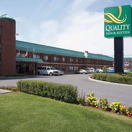 Quality Inn & Suites Pe Trudeau Airport-3